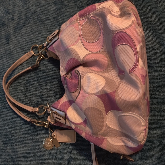 Coach purse - Picture 5 of 5